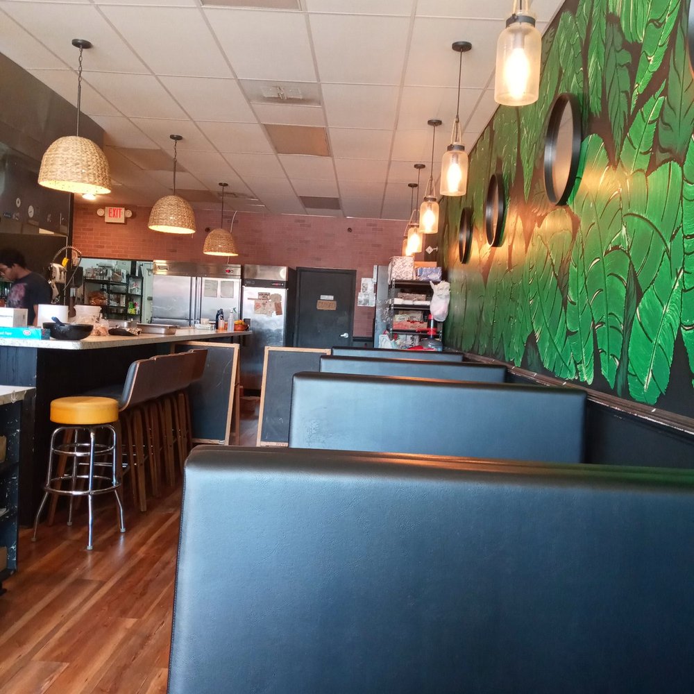 Desmond's Island Soul Grill - Inside - Caribbean Near Me - Virginia Beach, Virginia