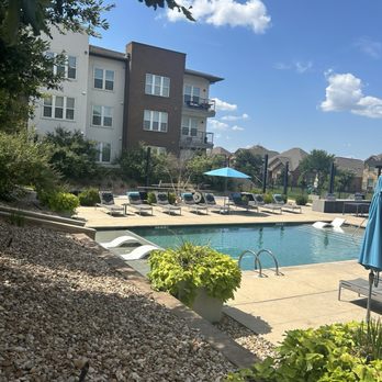 Bexley Landing - Apartments Near Me - Euless, Texas