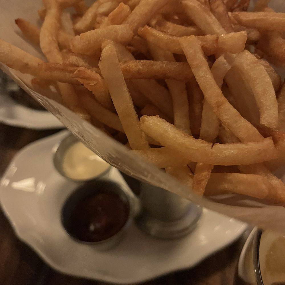 The Smith - Hand Cut Fries - New American Near Me - Chicago, Illinois The Smith - Hand Cut Fries - New American Near Me - Chicago, Illinois