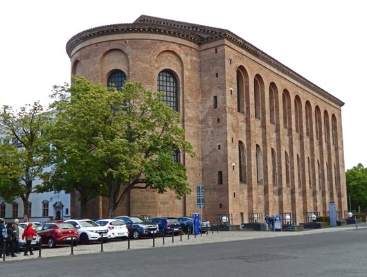 Konstantin-Basilika (Evangelische Kirche zum Erlöser)- Evangelische Kirchengemeinde Trier by null