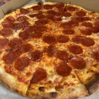 Joe's Pizza Studio City - Pepperoni Pie - Italian Near Me - Studio City, California