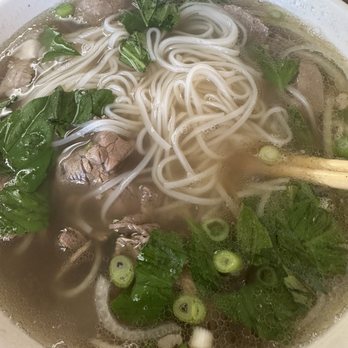 Yum Yum Pho - Pho with brisket, flank steak, tendon and meatballs - Vietnamese Near Me - Aiea, Hawaii