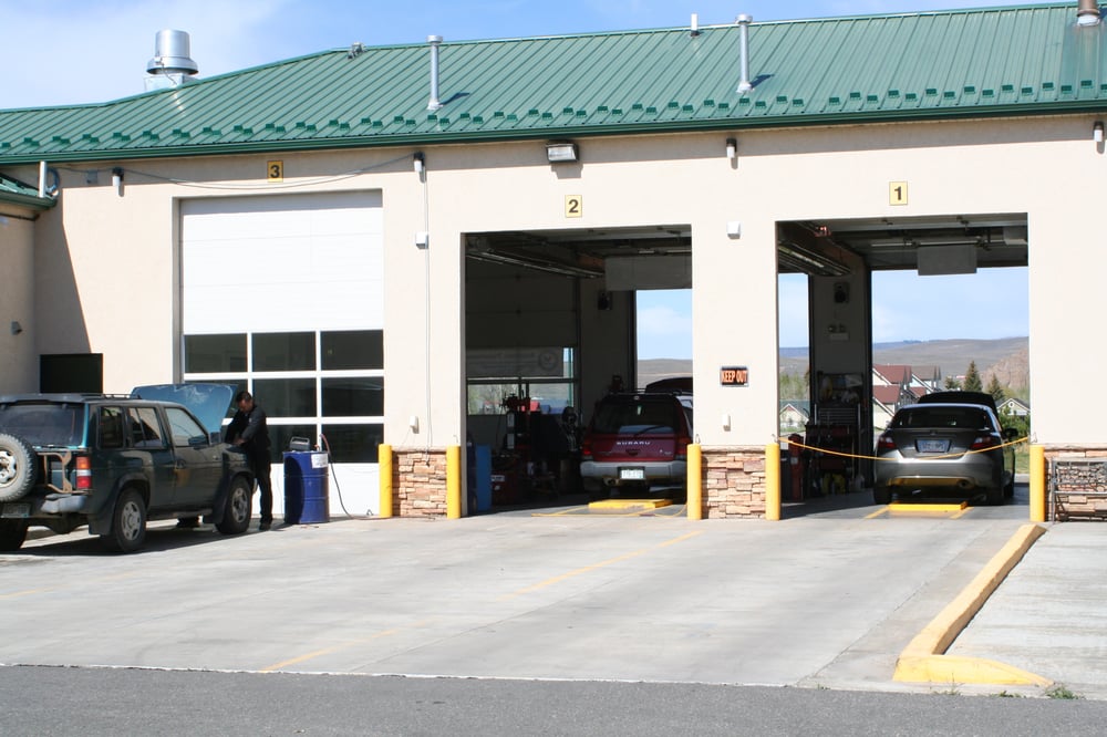 THE GUNNY LUBE Updated August 2024 10 Photos & 11 Reviews 1140 N