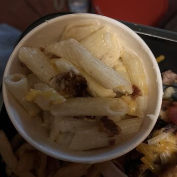 Applebee's Grill + Bar - Bacon Four-Cheese Mac & Cheese - Sports Bars Near Me - Farmville, Virginia Applebee's Grill + Bar - Bacon Four-Cheese Mac & Cheese - Sports Bars Near Me - Farmville, Virginia