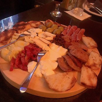 Scuzzi's 1604 - Italian Near Me - San Antonio, Texas