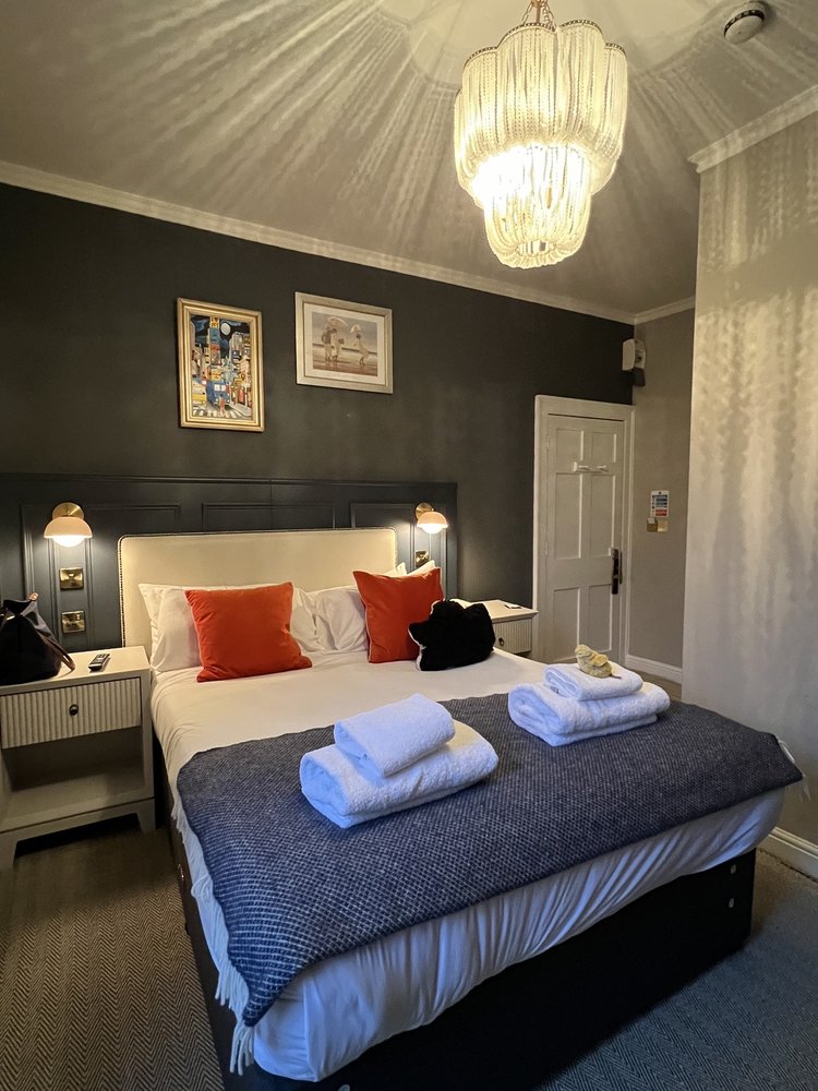 HENRIETTA HOUSE Updated August 2024 15 Photos & 10 Reviews 33