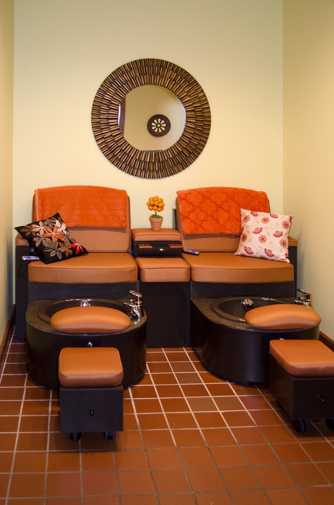 TANGERINE SALON 1213 Superior Ave, Sheboygan, Wisconsin Hair Salons