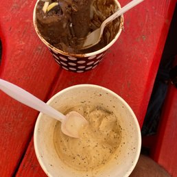 Best 2 ice creams   Chocolate Chocolate Toffee Brownie