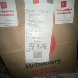 McDonald's - Proof that I clearly ordered 2 holiday pies not apple