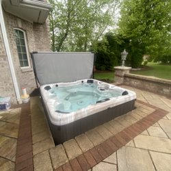 Hansen's Pool & Spa - Cal Spa delivered to replace older hot tub.