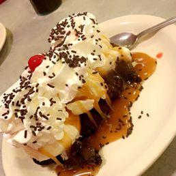 Carmel Caramel Fudge Brownie Sundae