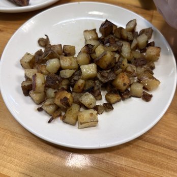 Cafe Elena - Grilled Homestyle Potatoes - Cafes Near Me - Columbus, Ohio Cafe Elena - Grilled Homestyle Potatoes - Cafes Near Me - Columbus, Ohio