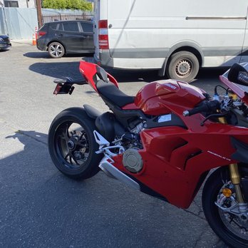 Beverly Hills Ducati - Returning the bike back to Ducati Beverly - Motorcycle Dealers Near Me - Los Angeles, California Beverly Hills Ducati - Returning the bike back to Ducati Beverly - Motorcycle Dealers Near Me - Los Angeles, California