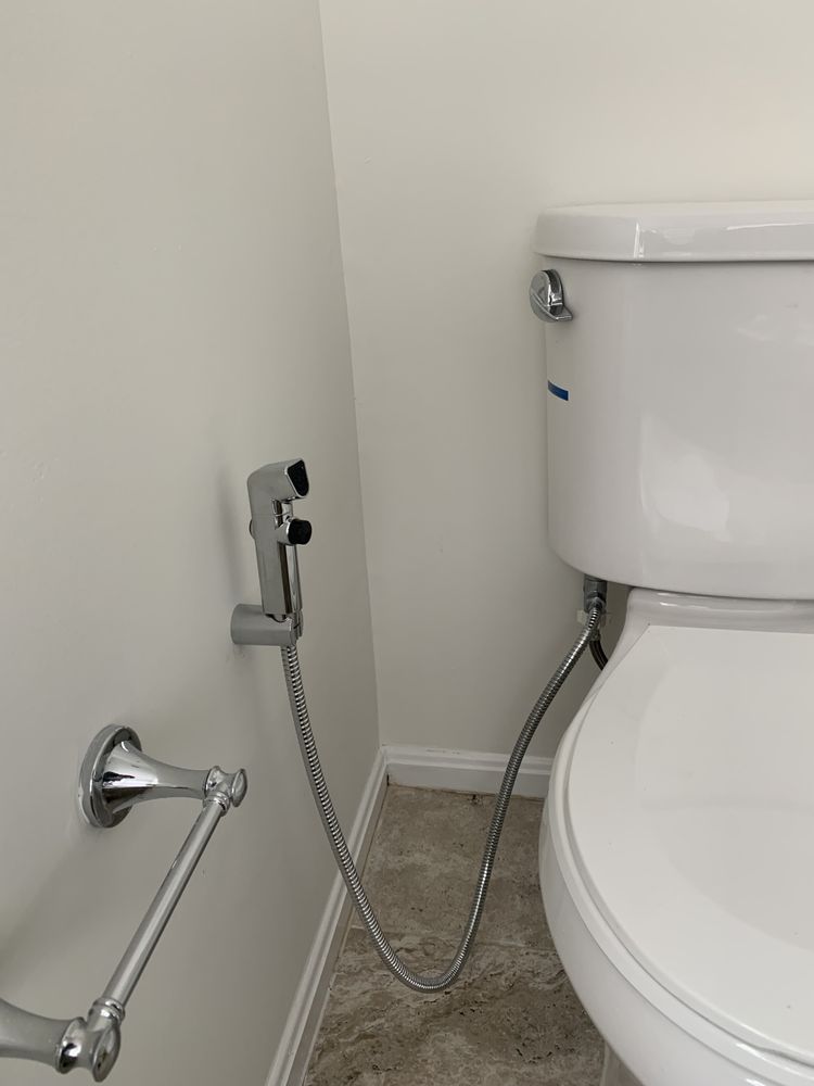 Slide of Ali Handyman