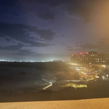 Sunset Monalisa - Night view - Mediterranean Near Me - Cabo San Lucas, BCS Sunset Monalisa - Night view - Mediterranean Near Me - Cabo San Lucas, BCS