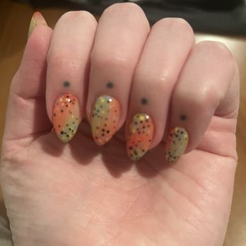 Vernon Nails Bar And Spa - Super funky trout nails by Mary - Nail Salons Near Me - Portland, Oregon Vernon Nails Bar And Spa - Super funky trout nails by Mary - Nail Salons Near Me - Portland, Oregon