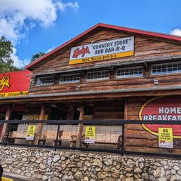 RUDY’S “COUNTRY STORE” AND BAR-B-Q - Updated July 2025 - 883 Photos ...