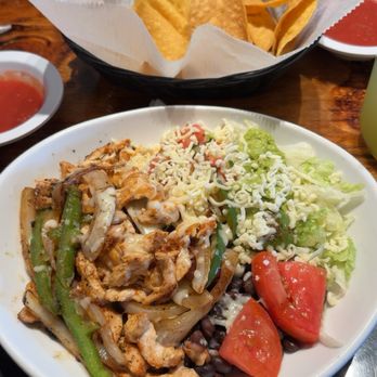 Fiesta Veracruz - Chicken Fajita bowl - Mexican Near Me - Wilmington, Ohio