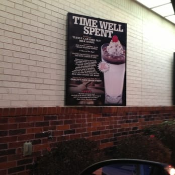 Steak ’n Shake - Burgers Near Me - Woodstock, Georgia