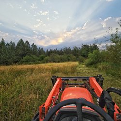 Wesley's Tractor Service