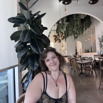 Ammatoli - Mediterranean Near Me - Long Beach, California