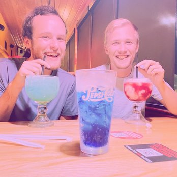 Applebee's Grill + Bar - Spooky sips! - Sports Bars Near Me - Auburn, Alabama