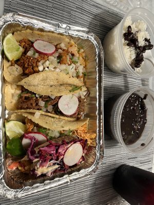 Taqueria Al Lado by null