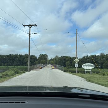 Quinsippi Island - Entering Quinsippi Island - Parks Near Me - Quincy, Illinois Quinsippi Island - Entering Quinsippi Island - Parks Near Me - Quincy, Illinois