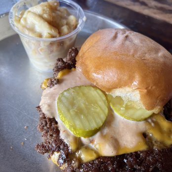 Edley's Bar-B-Que - Smashburger - Barbeque Near Me - Nashville, Tennessee Edley's Bar-B-Que - Smashburger - Barbeque Near Me - Nashville, Tennessee