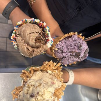 Ben & Jerry’s - Ice Cream & Frozen Yogurt Near Me - Los Angeles, California
