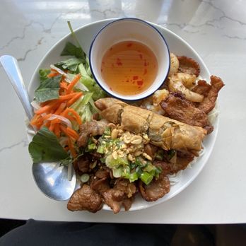 Midtown Pho - Combi Combo Vermicelli Noodle (Bun Dac Biet) - Wine Bars Near Me - Raleigh, North Carolina Midtown Pho - Combi Combo Vermicelli Noodle (Bun Dac Biet) - Wine Bars Near Me - Raleigh, North Carolina