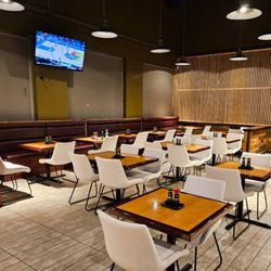 Moida Sushi - Enjoy your meal at moida sushi.