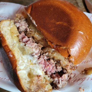 Virginia's - Virginia's burger, medium rare - American Near Me - New York, New York Virginia's - Virginia's burger, medium rare - American Near Me - New York, New York
