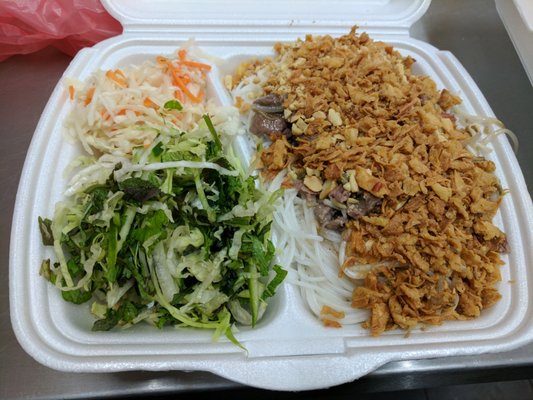 Pho Vietnam Tuan & Lan by null