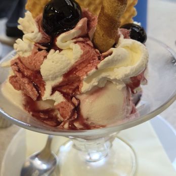 Vanilla Gelati Italiani - Ice Cream & Frozen Yogurt Near Me - Milan, Michigan Vanilla Gelati Italiani - Ice Cream & Frozen Yogurt Near Me - Milan, Michigan