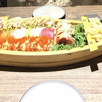 Naru Restaurant - Platter A - Japanese Near Me - Franklin Lakes, New Jersey