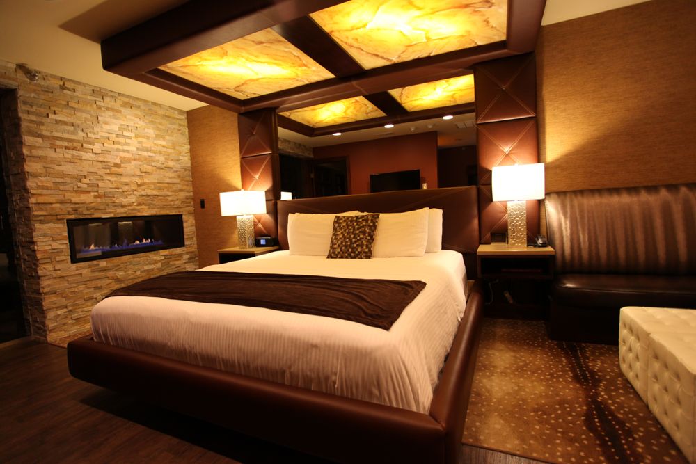 The Champagne Lodge & Luxury Suites