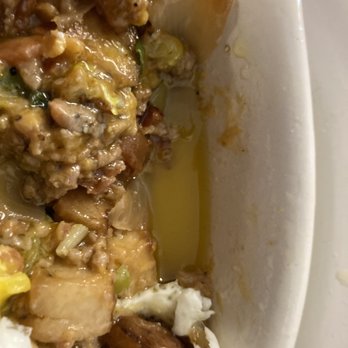 Cross Keys Diner - Oil pooled at the bottom of the hash - Diners Near Me - Doylestown, Pennsylvania