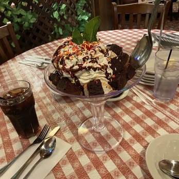 Buca di Beppo Italian Restaurant - Look at that Delicious Dessert - Italian Near Me - Claremont, California Buca di Beppo Italian Restaurant - Look at that Delicious Dessert - Italian Near Me - Claremont, California