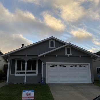 Ro-Lo Painting - After. - Painters Near Me - Pacifica, California Ro-Lo Painting - After. - Painters Near Me - Pacifica, California
