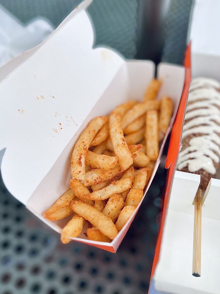 TWO HANDS CORN DOGS Updated November 2024 86 Photos & 55 Reviews 2485 Park Ave, Tustin