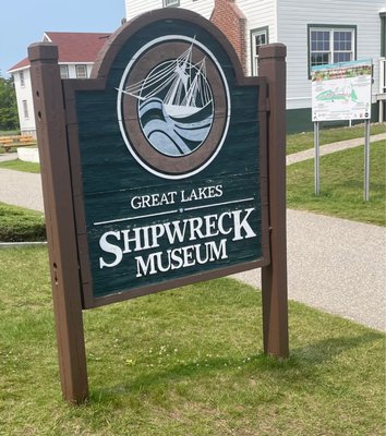 Great Lakes Shipwreck Museum by null