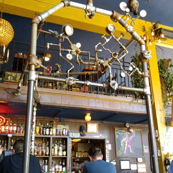 Six Arms - Cool decor all around - Pubs Near Me - Seattle, Washington