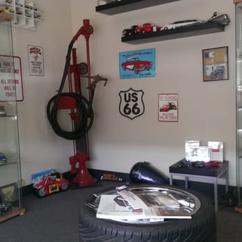 McCoy's German Auto - Waiting room - Auto Repair Near Me - Santa Rosa, California McCoy's German Auto - Waiting room - Auto Repair Near Me - Santa Rosa, California