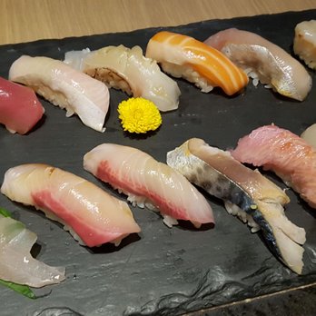 Kasa Moto - 12 nigiri platter - Japanese Near Me - Toronto, Ontario