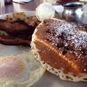 Millie's Cafe - The Usual, Monkey Cakes:) - Breakfast & Brunch Near Me - Los Angeles, California