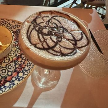 Avanti Restaurant - Chocolate martini - Italian Near Me - Dallas, Texas Avanti Restaurant - Chocolate martini - Italian Near Me - Dallas, Texas