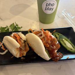 Shrimp bao bun  Matcha green Thai Tea