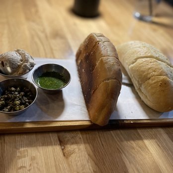 Silver Fox Bar & Grill - bread, dips, and ice cream - American Near Me - Yorkville, Illinois Silver Fox Bar & Grill - bread, dips, and ice cream - American Near Me - Yorkville, Illinois