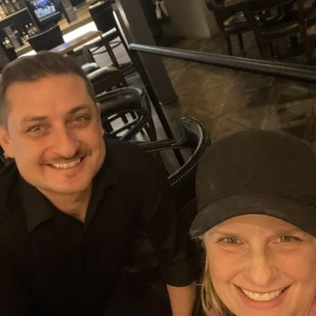 Scott's Bar & Grill - Dustin Rocks! - Seafood Near Me - Edmonds, Washington